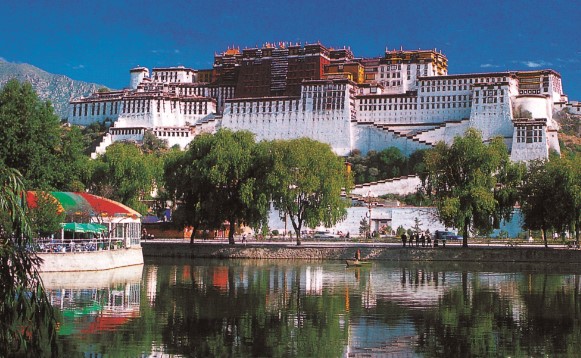 CHINA-TOUR
